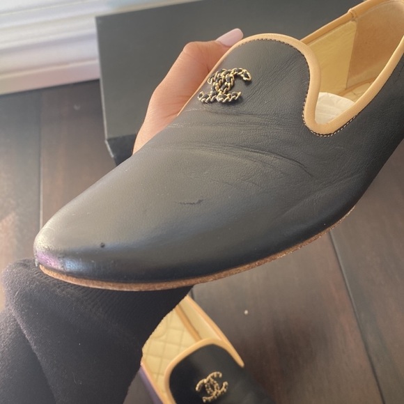 Authentic Chanel Loafers in black with gold and black hardware - Picture 4 of 5